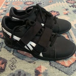 Size 7, Olympic Weightlifting platform shoes. Do-Win